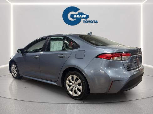Used 2024 Toyota Corolla LE FWD image 9