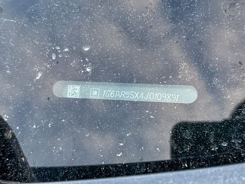 Used 2018 Cadillac CTS Luxury image 2