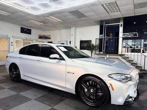 Used 2015 BMW 550i Sedan RWD image 1