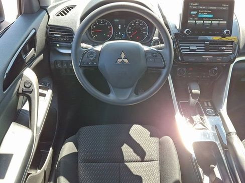 Used 2024 Mitsubishi Eclipse Cross LE AWD/4WD image 12