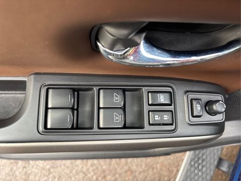 Certified 2023 Nissan Titan Platinum Reserve w/ Off Road Protection Package AWD/4WD image 41