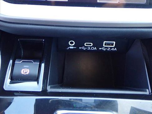 Certified 2024 Subaru Outback Limited image 20