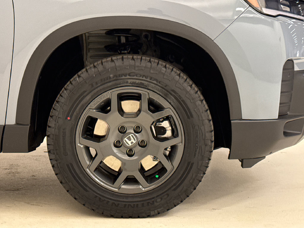 New 2026 Honda Pilot TrailSport image 6