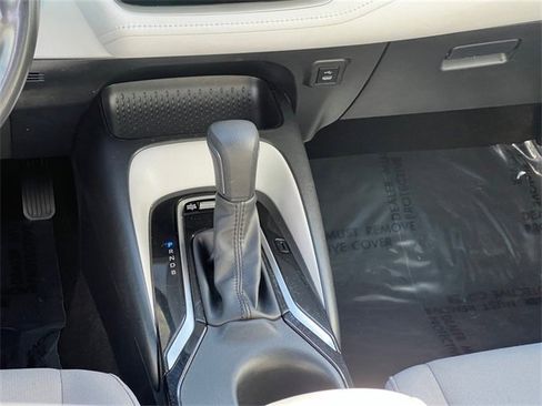 Certified 2024 Toyota Corolla SE image 17