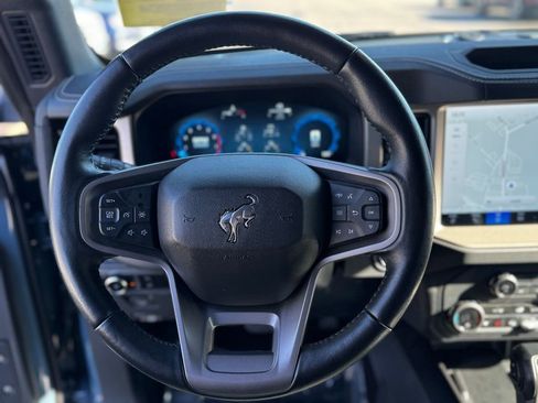 Used 2025 Ford Bronco Outer Banks image 24