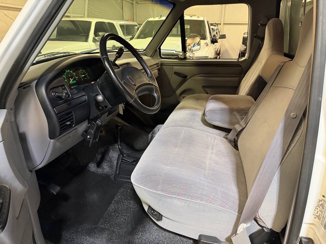 Used 1997 Ford F250 4x4 Regular Cab Heavy Duty image 5
