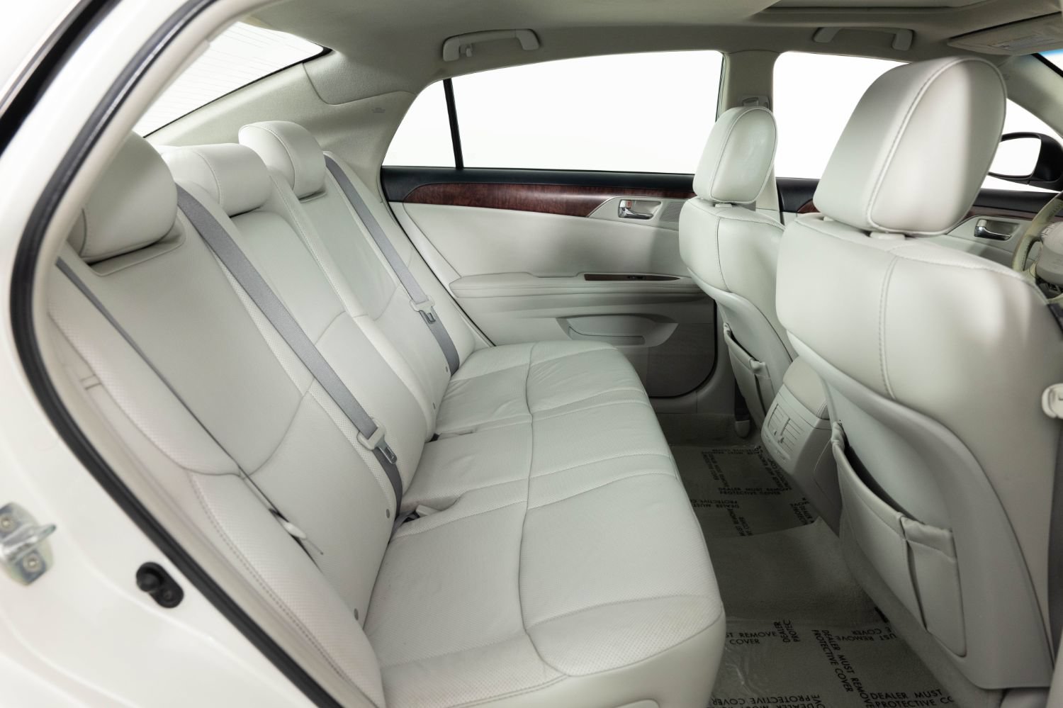 Used 2011 Toyota Avalon Limited FWD image 22