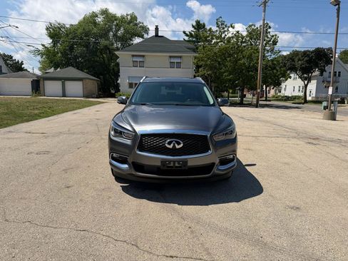Used 2019 INFINITI QX60 Luxe w/ Essential Package AWD/4WD image 2