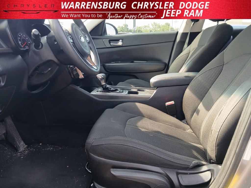 Used 2018 Kia Optima LX w/ 17" Alloy Wheels Package FWD image 15