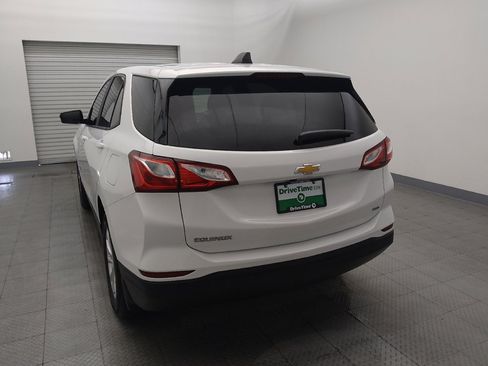 Used 2020 Chevrolet Equinox LS w/ LS Convenience Package AWD/4WD image 6