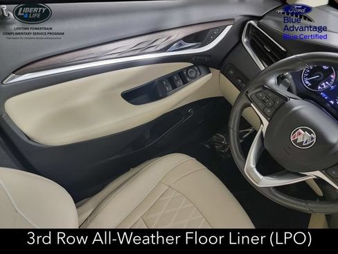 Used 2023 Buick Enclave Avenir w/ Avenir Technology Package AWD/4WD image 32