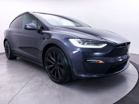 Used 2022 Tesla Model X Plaid AWD/4WD image 10