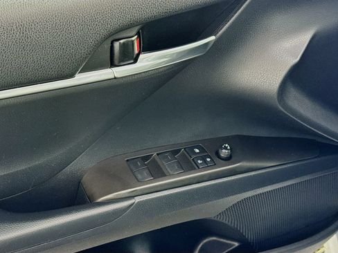 Certified 2022 Toyota Camry SE FWD image 14
