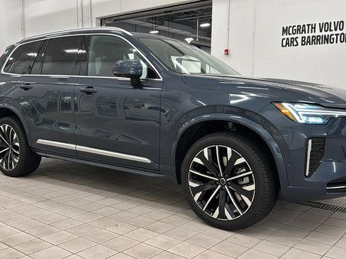 New 2026 Volvo XC90 T8 Plus image 3