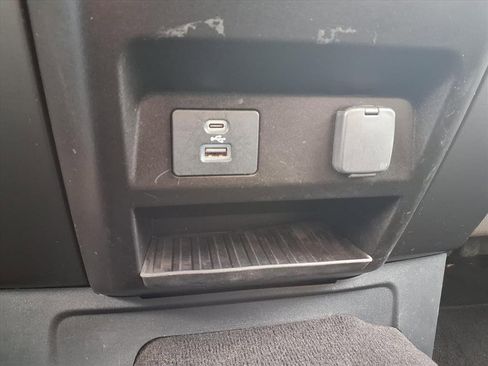 Used 2022 Ford F250 XLT image 8