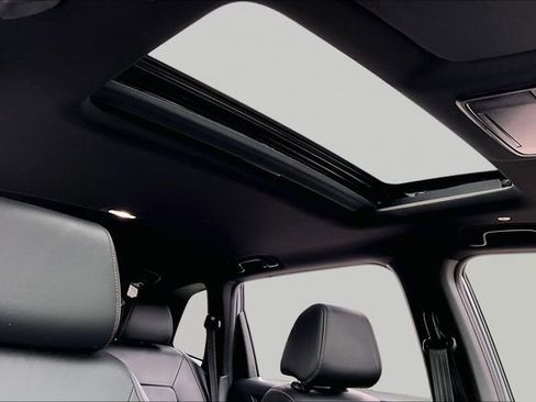 Used 2025 Honda CR-V Sport-L image 25