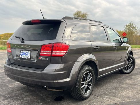 Used 2018 Dodge Journey SE w/ Blacktop Package image 40