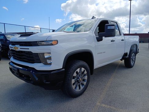 New 2026 Chevrolet Silverado 2500 Custom w/ Custom Convenience Package image 6