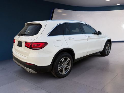 Used 2021 Mercedes-Benz GLC 300 4MATIC image 5