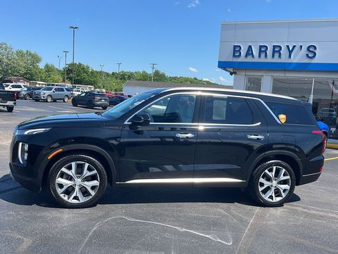 Used 2020 Hyundai Palisade SEL w/ Convenience Package FWD image 2