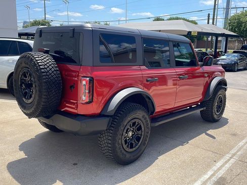 Used 2024 Ford Bronco Wildtrak AWD/4WD image 3