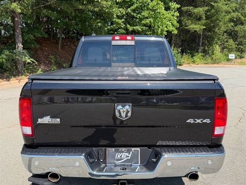 Used 2019 RAM 1500 Big Horn AWD/4WD image 3