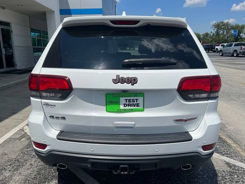 Used 2018 Jeep Grand Cherokee Trailhawk AWD/4WD image 5