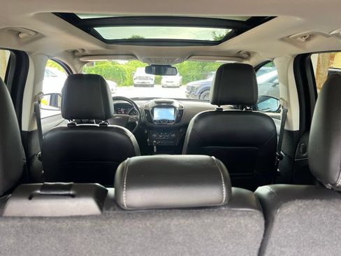 Used 2017 Ford Escape Titanium w/ Equipment Group 301A AWD/4WD image 13