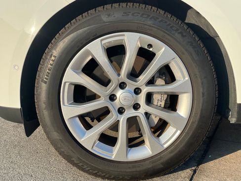 Used 2025 Land Rover Range Rover Sport SE image 30