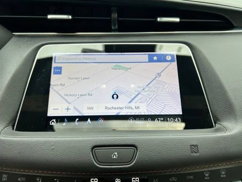 Used 2021 Cadillac XT4 Sport AWD/4WD image 28