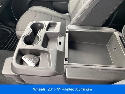 Certified 2024 Chevrolet Silverado 1500 LT AWD/4WD image 15