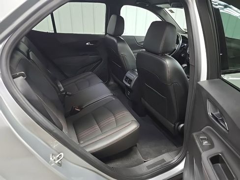 Used 2022 Chevrolet Equinox RS AWD/4WD image 17