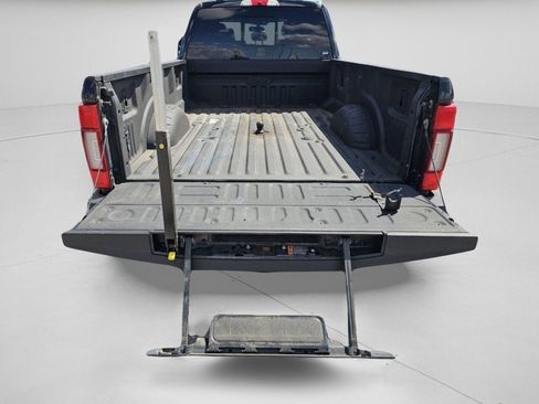 Used 2022 Ford F450 Lariat w/ Lariat Ultimate Package AWD/4WD image 29