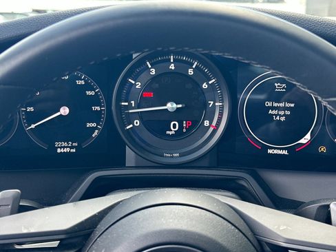 Used 2022 Porsche 911 Carrera RWD image 23