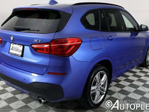 Used 2017 BMW X1 sDrive28i image 5