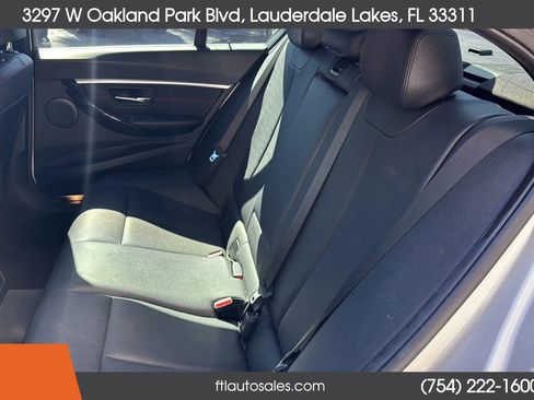 Used 2018 BMW 328d 328d Sedan 4D w/ Convenience Package image 26