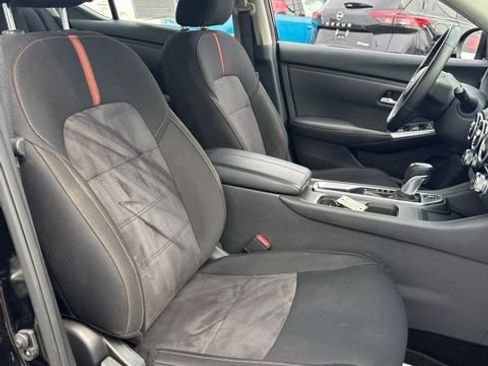 Certified 2025 Nissan Sentra SR w/ Midnight Edition FWD image 13