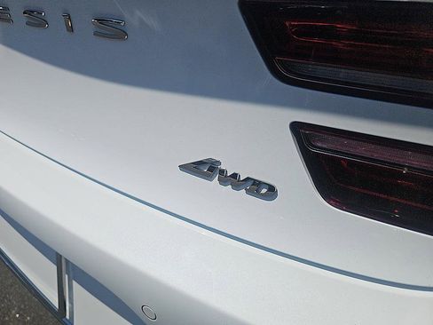 Used 2025 Genesis G80 2.5T Advanced AWD/4WD image 8