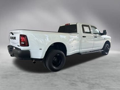 Used 2025 RAM 3500 Tradesman AWD/4WD image 3