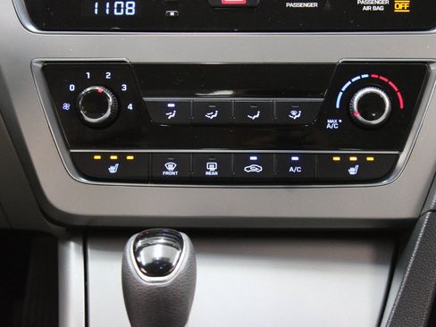 Used 2015 Hyundai Sonata Sport FWD image 22