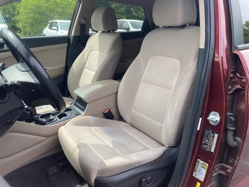 Used 2017 Hyundai Tucson Sport image 6