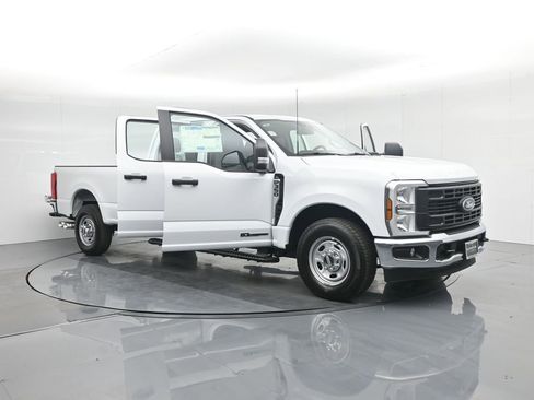 New 2026 Ford F350 XL w/ XL Chrome Package RWD image 32