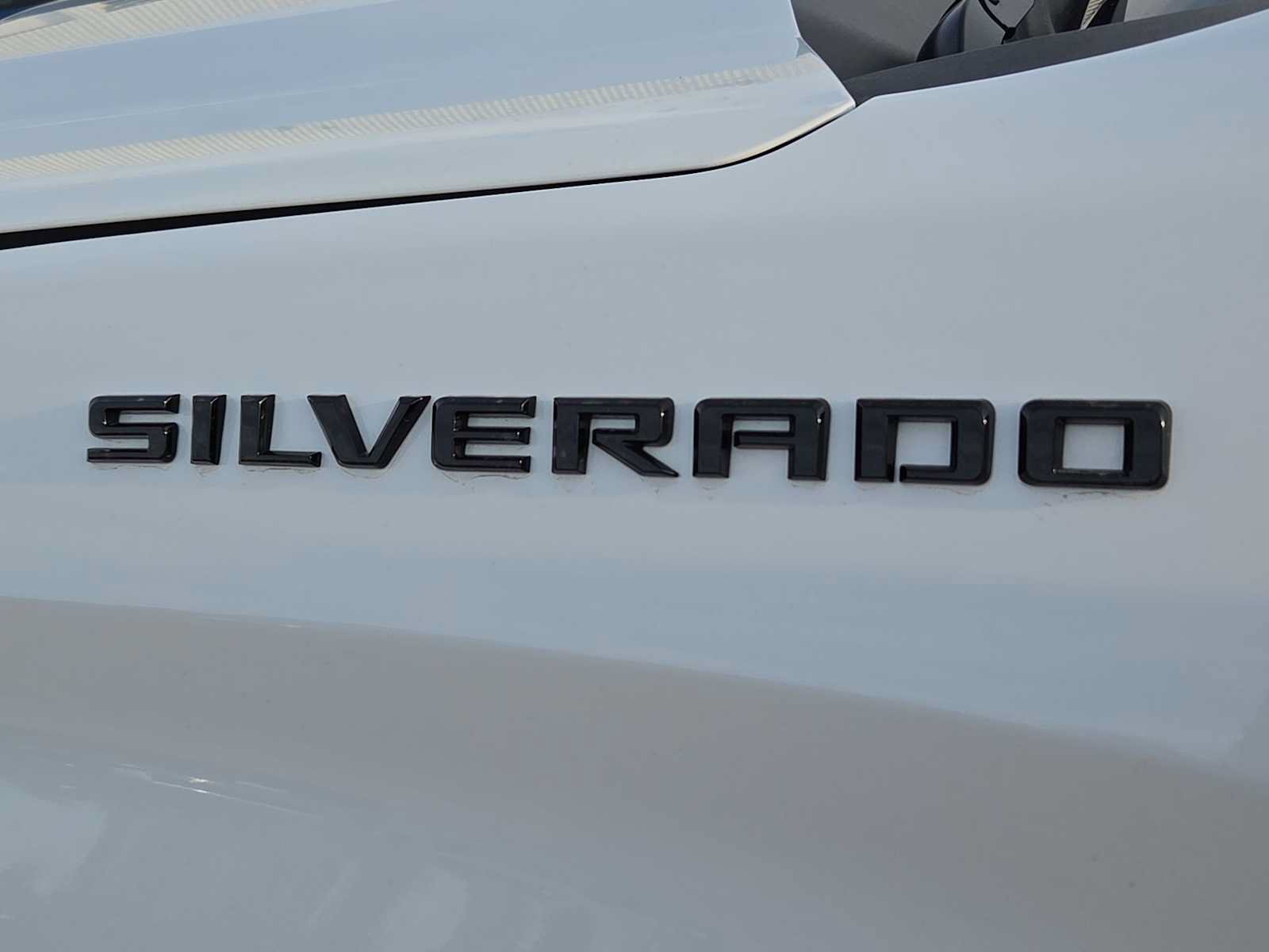 Used 2024 Chevrolet Silverado 1500 RST w/ Rally Edition AWD/4WD image 11