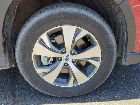 Certified 2025 Subaru Ascent Premium AWD/4WD image 7