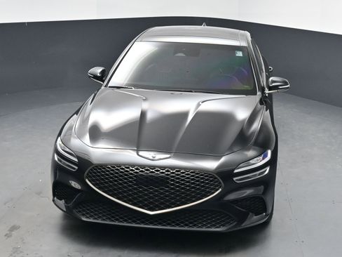 Used 2023 Genesis G70 2.0T w/ Sport Prestige Package image 9