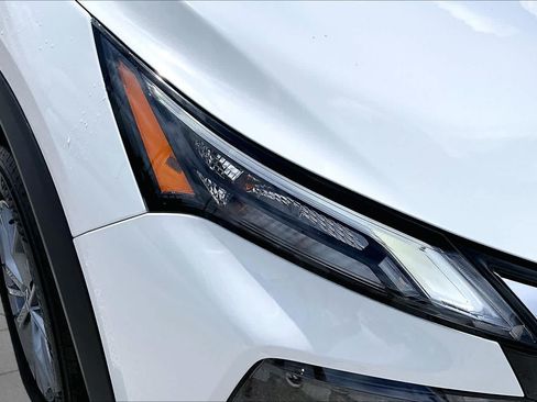 Used 2026 Nissan Rogue S AWD/4WD image 28