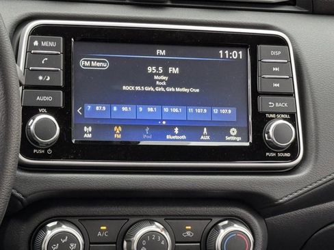 New 2025 Nissan Versa S w/ Trunk Package image 21