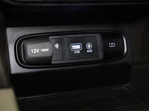 Used 2019 Hyundai Santa Fe Ultimate image 24