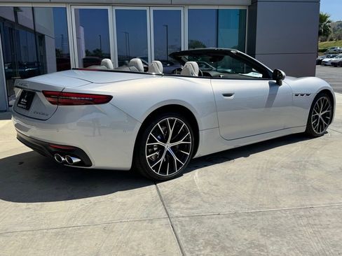 New 2026 Maserati GranCabrio Modena AWD/4WD image 14
