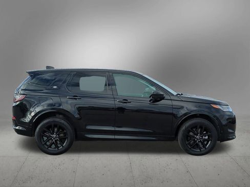 Used 2025 Land Rover Discovery Sport S image 7